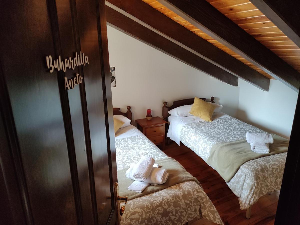 Casa De La Marmota Villa Eriste Bagian luar foto
