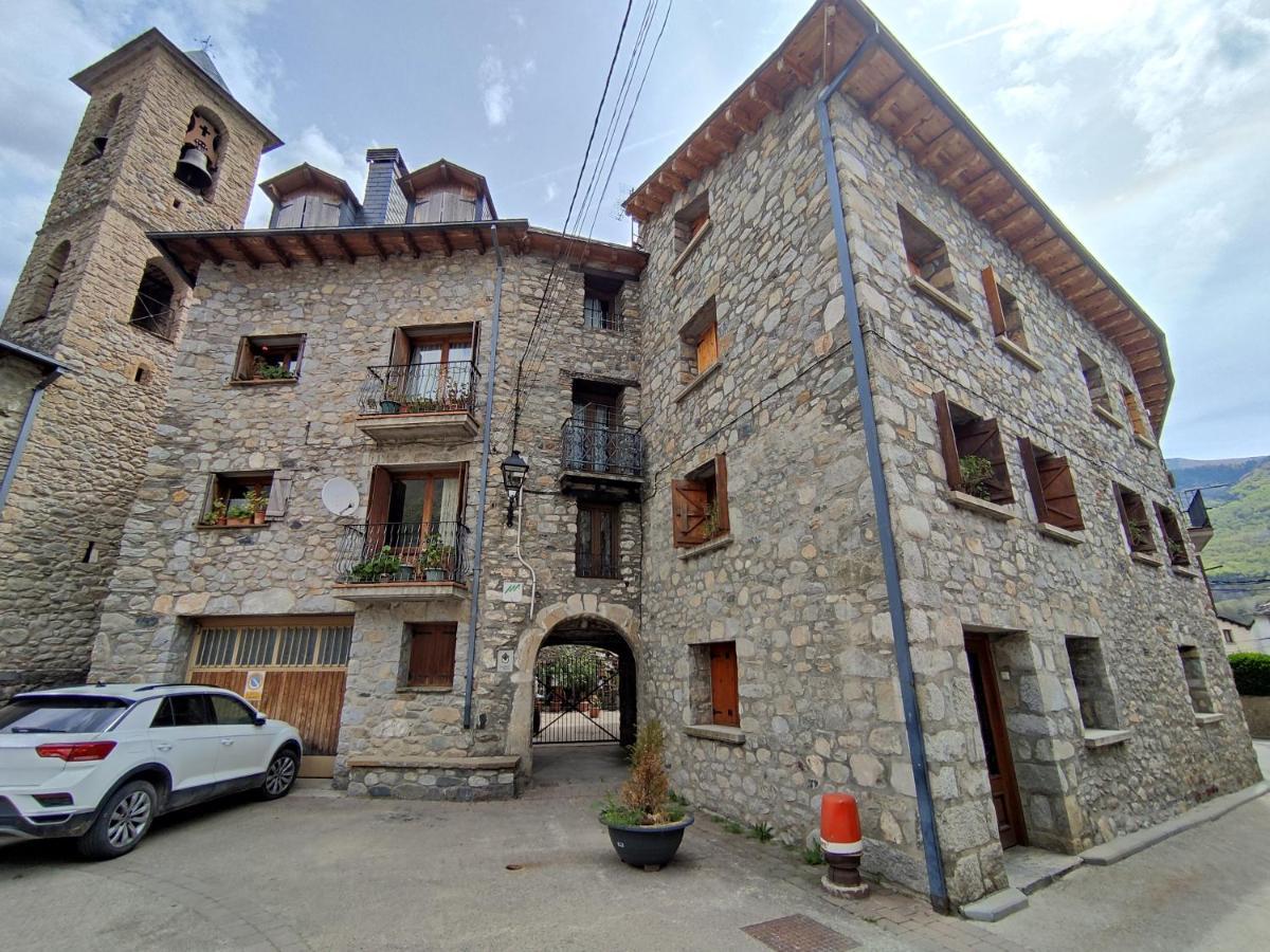 Casa De La Marmota Villa Eriste Bagian luar foto