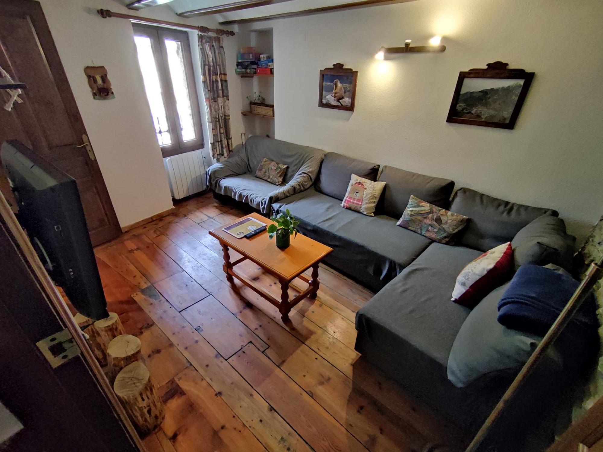 Casa De La Marmota Villa Eriste Bagian luar foto
